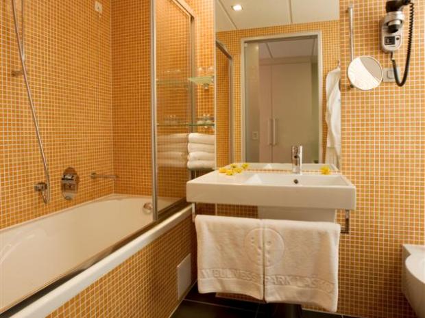 Hotel WPL - kupatilo