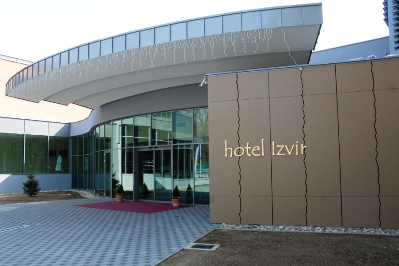 HOTEL IZVIR 3*