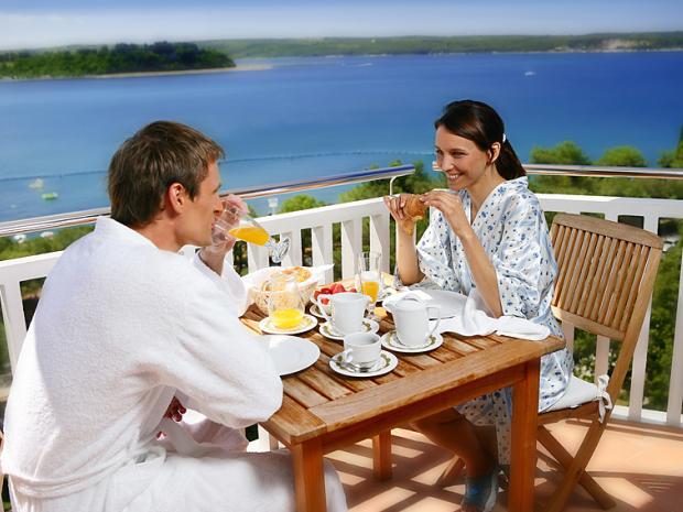 Hotel Riviera - doručak na balkonu